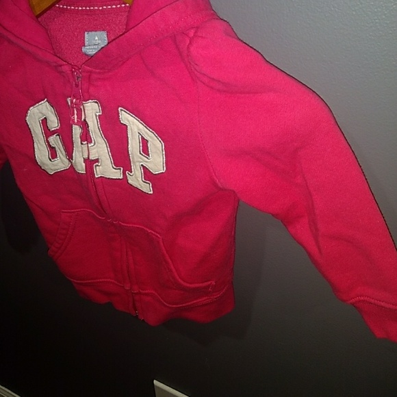Gap hoodie - Picture 2 of 3